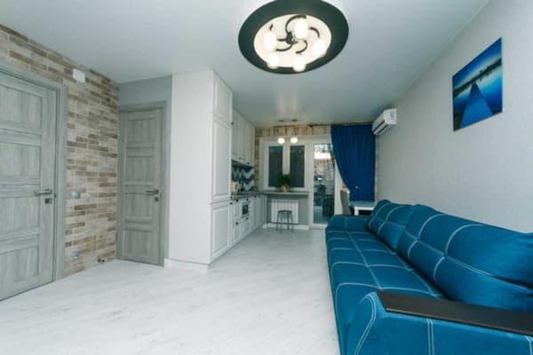 двухкомнатная на ул. Кловский спуск 14 Б 15