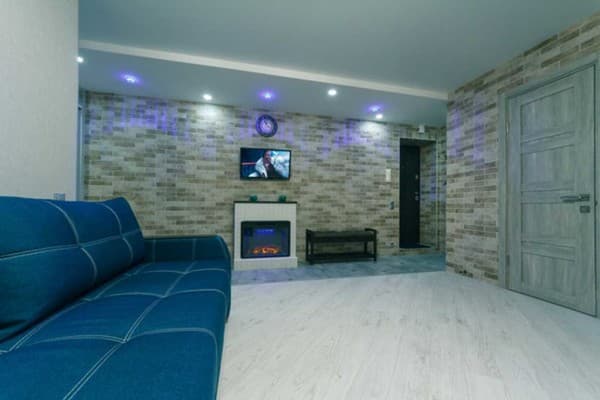 двухкомнатная на ул. Кловский спуск 14 Б 19